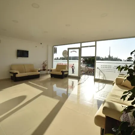 Yasin Otel * Geyikli